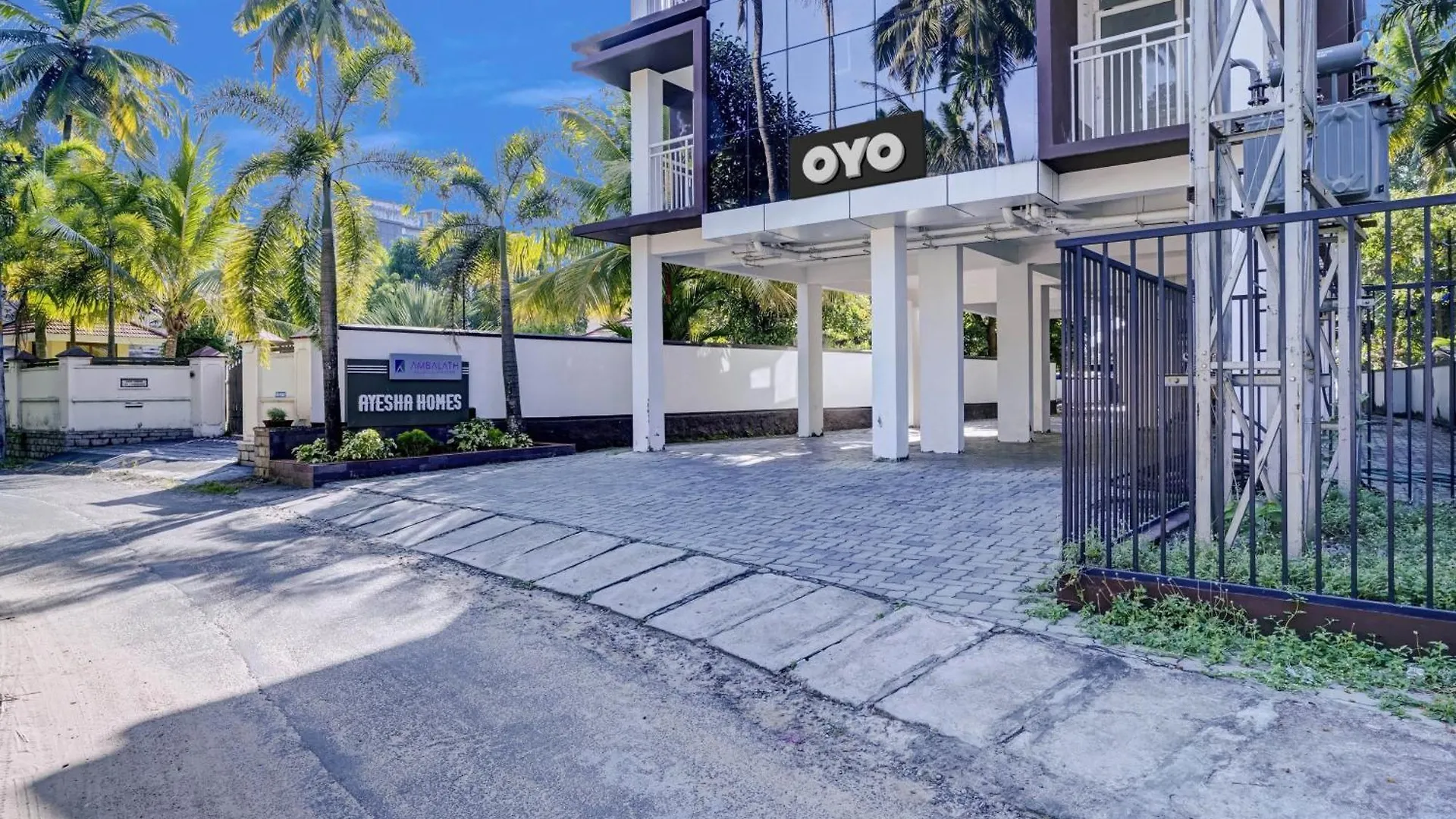 Collection O Ayesha Homes غوروفايور الهند