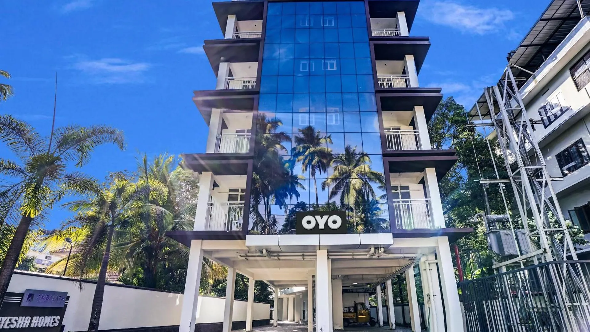 Collection O Ayesha Homes غوروفايور 3*,  الهند